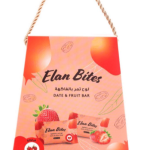 لوح الطاقة بالتمر والفراولة