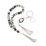 سبحة مع ميدالية بالحبة السوداء