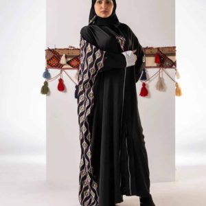 Black wash silk abaya, bisht, Sadu pattern