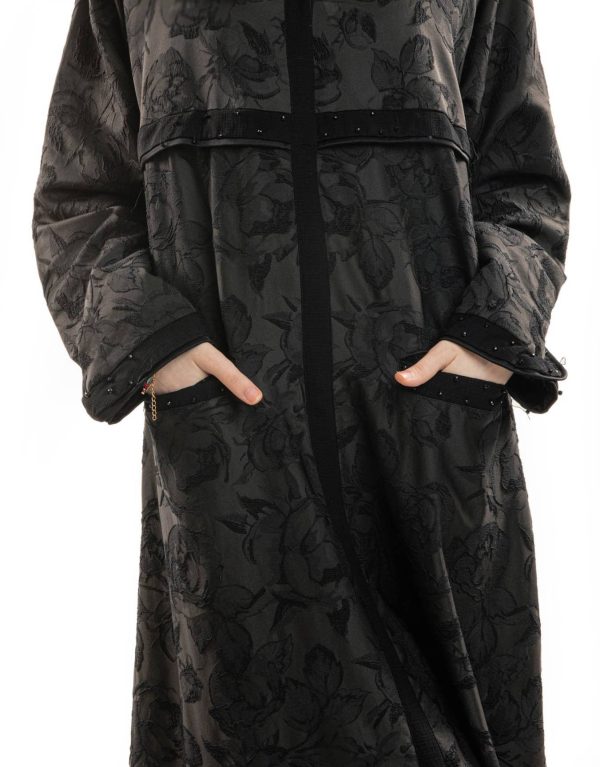 Abaya with flowers and crystals